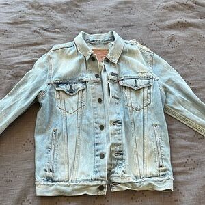 Levi’s denim jacket